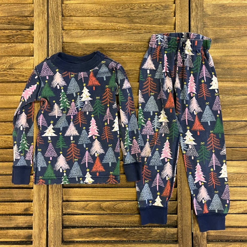 Hanna Andersson Kids Pajama Set - Navy with Multicolor Trees Family Match Size 4